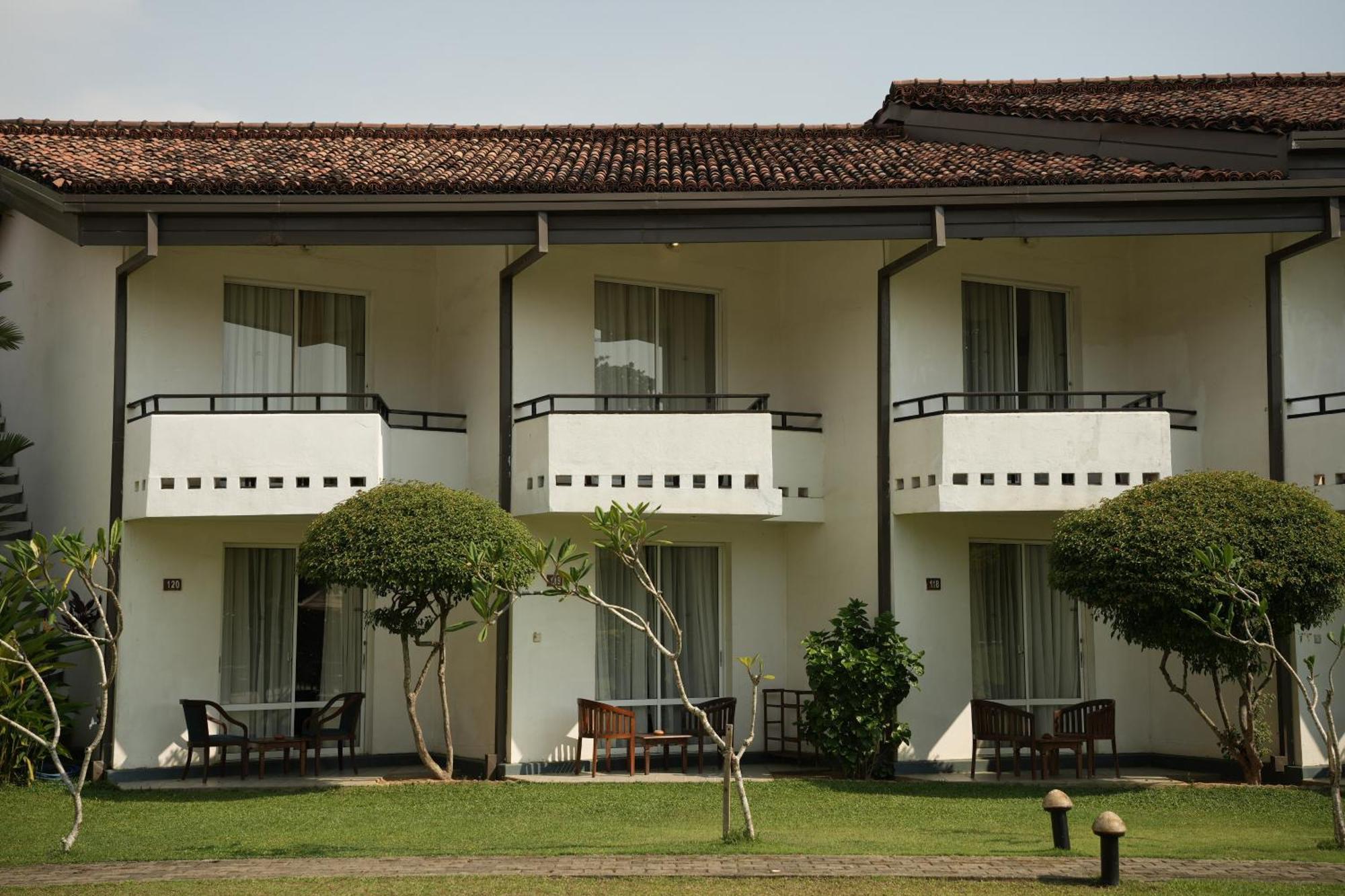 ฮิบิสคัส บีช โฮเต็ล Hotel กาลูทารา ภายนอก รูปภาพ