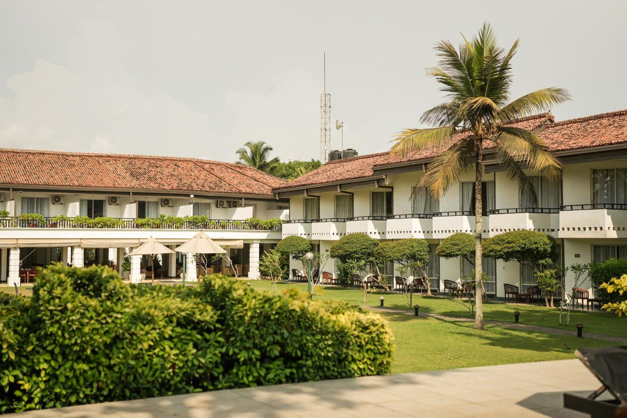ฮิบิสคัส บีช โฮเต็ล Hotel กาลูทารา ภายนอก รูปภาพ